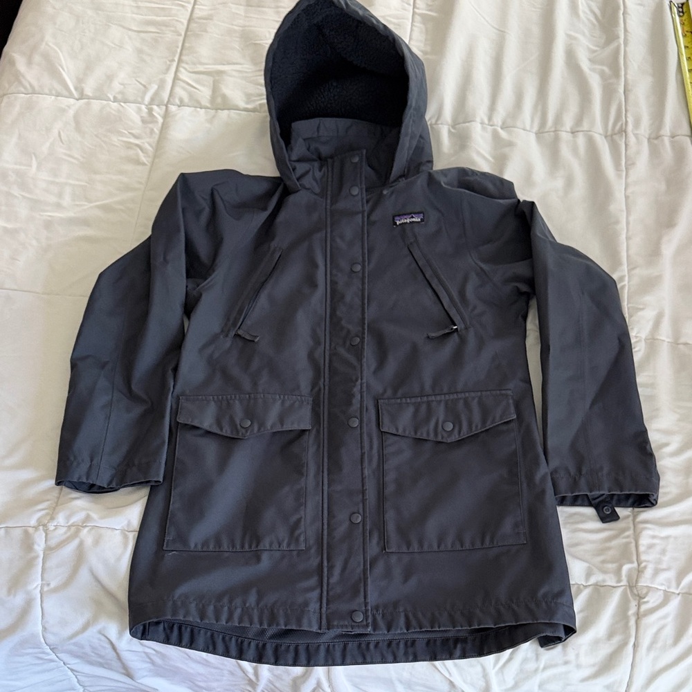 Patagonia Charcoal Hooded Parka
